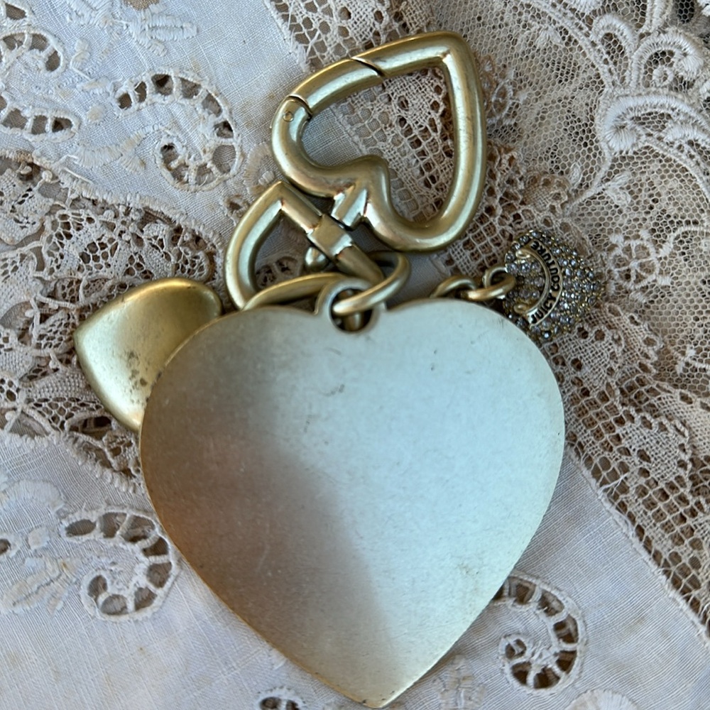 Vintage Juicy Couture Large Bag Charm Rhinestone Hearts - Picture 5 of 5